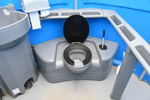 Portable Toilet Options We Offer in Elk City, OK